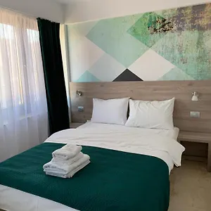 Dacia Apartahotel