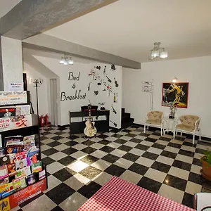 Duo Caffe Guest house